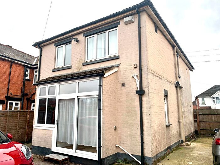 1 Bedroom Apartment To Rent In Bitterne, SO18