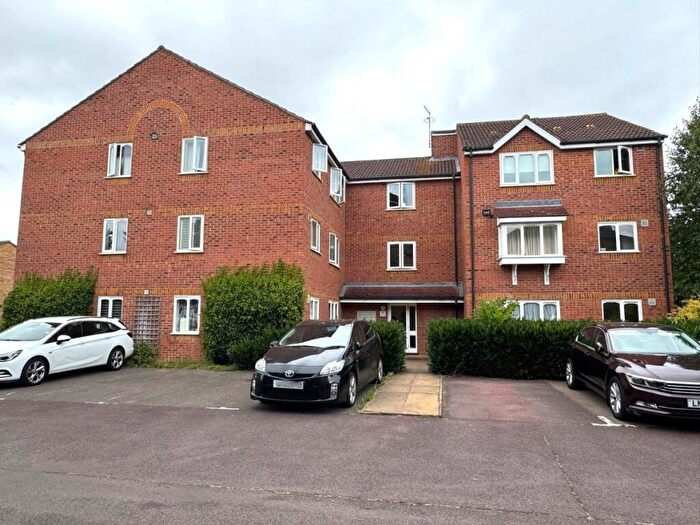 Studio To Rent In Brindley Close, Wembley, HA0