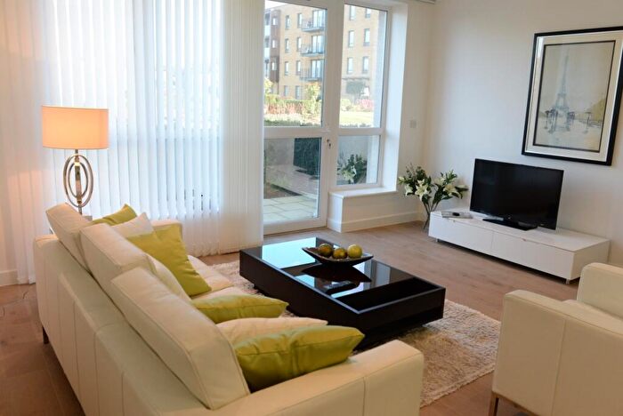 2 Bedroom Apartment To Rent In Tudway Road, SE3