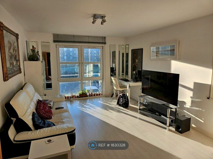 2 Bedroom Flat To Rent In Constitution Street, Aberdeen, AB24