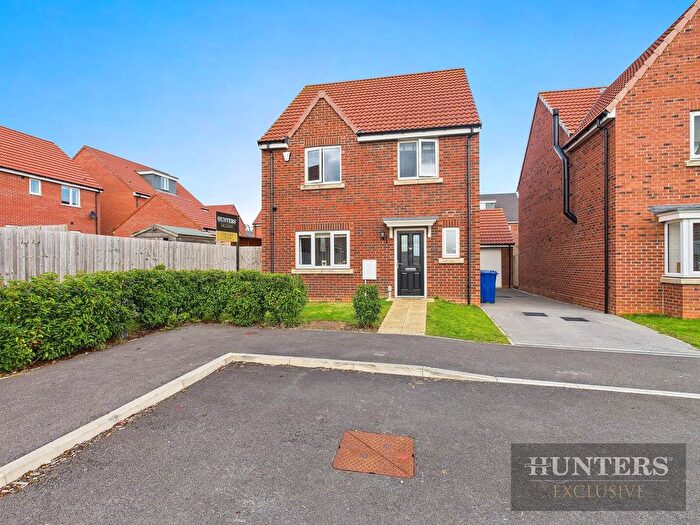 4 Bedroom Detached House For Sale In Farrier Way, Scarborough, YO13