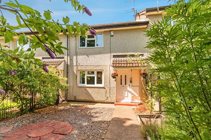 2 Bedroom Terraced House For Sale In Palmerston Gardens, Nottingham, NG3