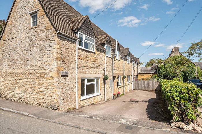 3 Bedroom Semi Detached House To Rent In Well Lane, Stow On The Wold, GL54