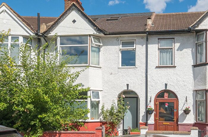 4 Bedroom Terraced House For Sale In Barriedale, London, SE14