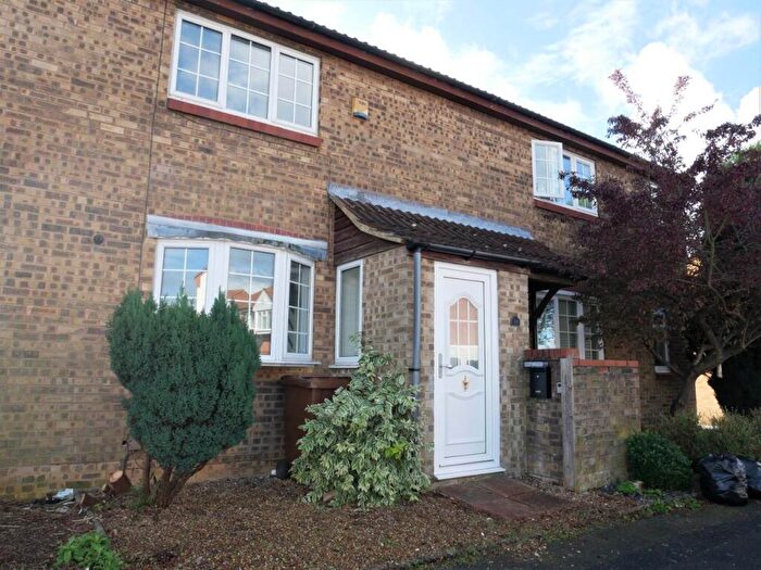 1 Bedroom House To Rent In Stag Road, Chatham, Kent, ME5