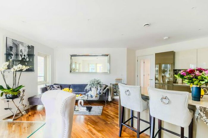 2 Bedroom Flat To Rent In Battersea Reach, Wandsworth Town, London, SW18