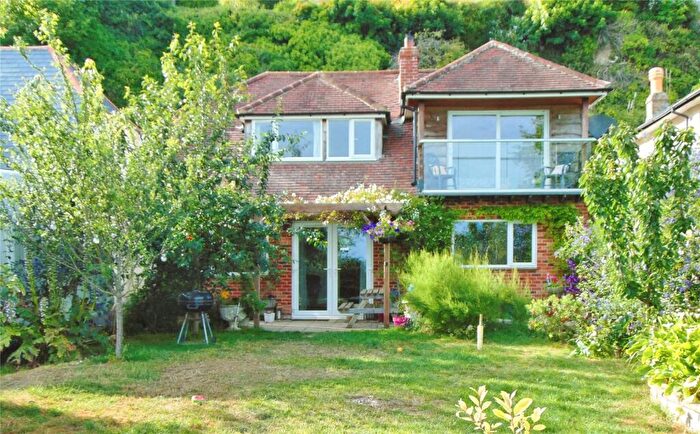 3 Bedroom Detached House For Sale In Gills Cliff Road, Ventnor, PO38