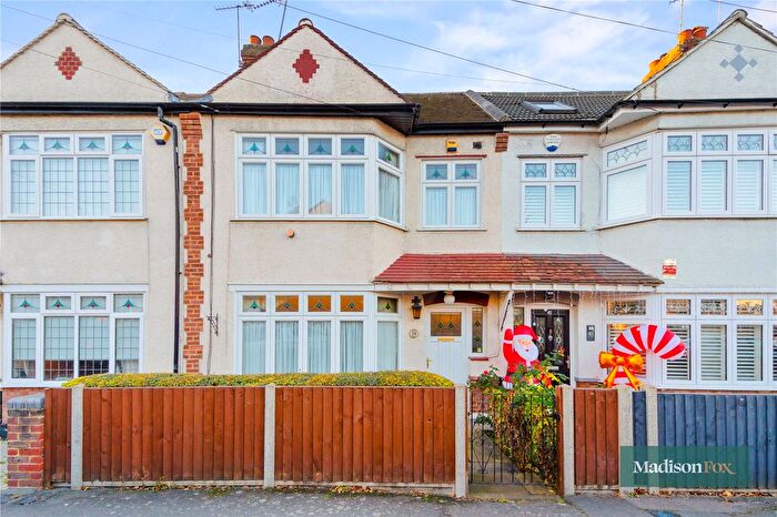 3 Bedroom Terraced House For Sale In Waltham Road, Woodford Green, IG8