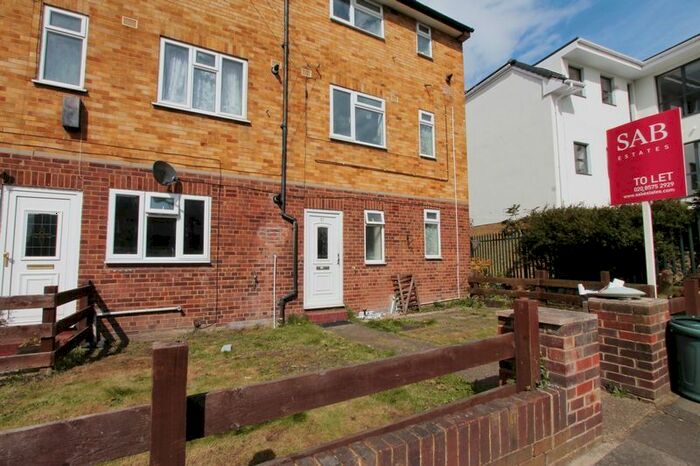 2 Bedroom Flat To Rent In Classon Close, West Drayton, UB7