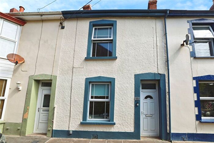 3 Bedroom Terraced House For Sale In Montague Place, Bideford, Devon, EX39