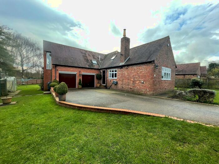 4 Bedroom Semi-Detached House For Sale In Princes Plantation, New Road, Firbeck, S81