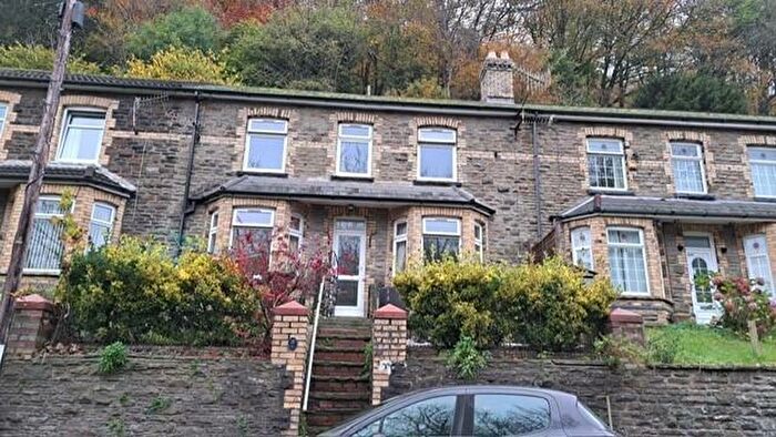 3 Bedroom Property To Rent In Newport Road, Cwmcarn, NP11