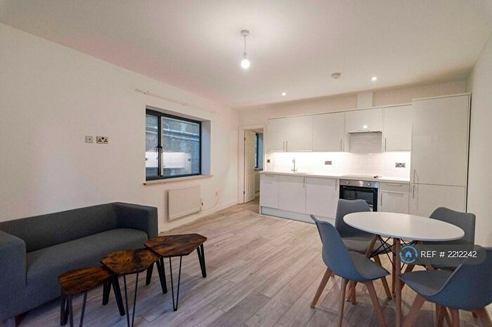 1 Bedroom Flat To Rent In Stamford Hill, London, N16