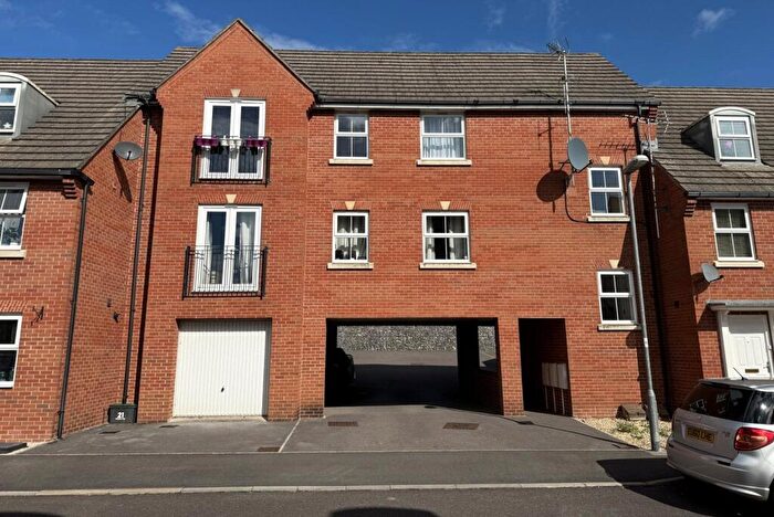 2 Bedroom Apartment For Sale In Peach Pie, Wincanton, Somerset, BA9
