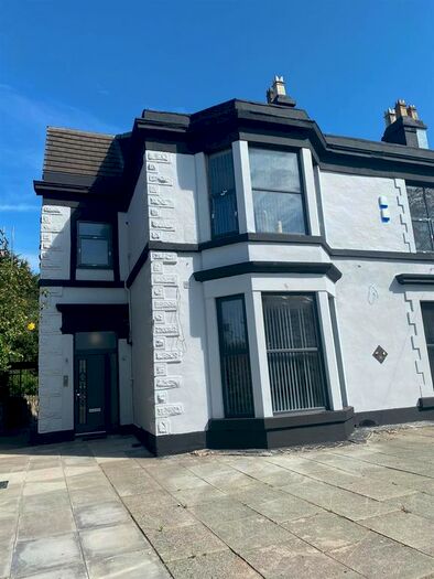 1 Bedroom Flat To Rent In Tynwald Hill, Stoneycroft, Liverpool, L13