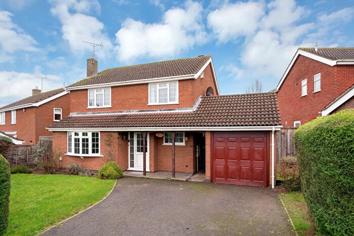 4 Bedroom Detached House For Sale In Edmonton Way, Oakham, LE15