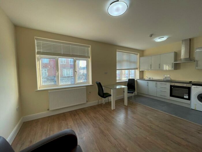 1 Bedroom Flat To Rent In Greenford Road, Harrow, HA1