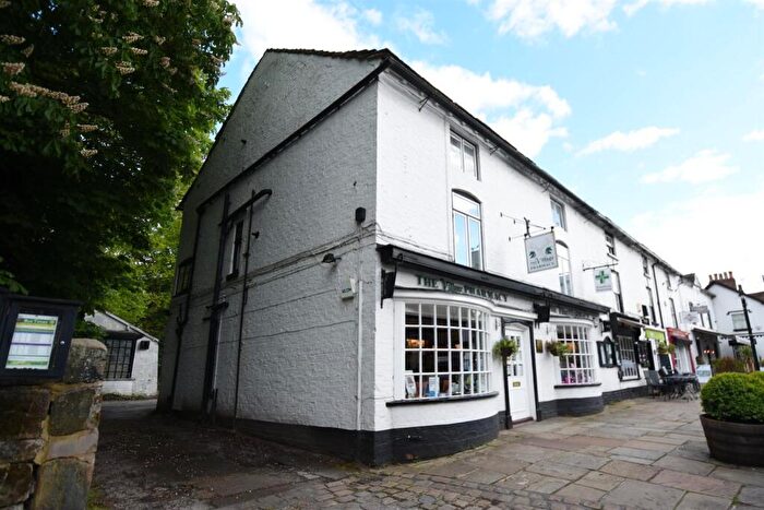 2 Bedroom Apartment To Rent In The Village, Prestbury, SK10