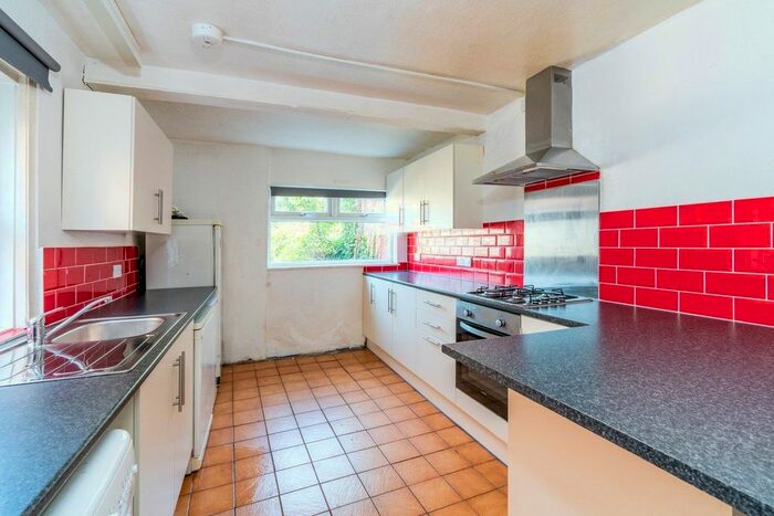 5 Bedroom Terraced House To Rent In Avenue Road, Southampton, Hampshire, SO14