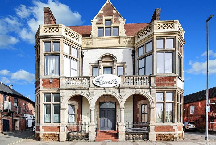 1 Bedroom Flat To Rent In Dalkeith Place, Kettering, NN16