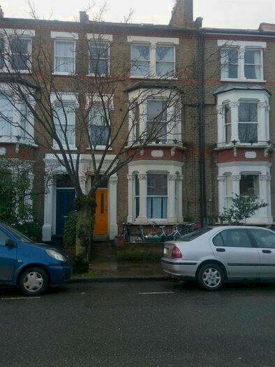 2 Bedroom Flat To Rent In Mercers Road, London, N19