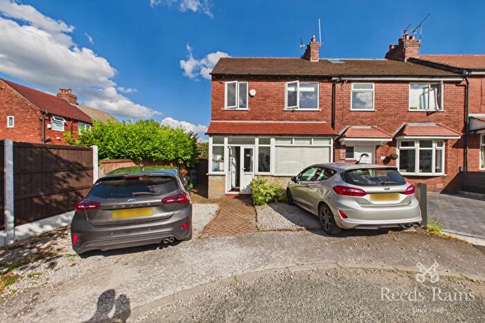 3 Bedroom End Of Terrace House To Rent In Henbury Street, Great Moor, Stockport, Cheshire, SK2