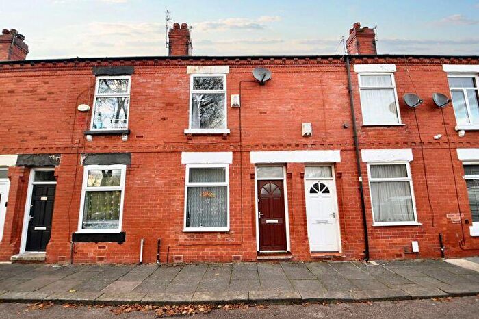 2 Bedroom Terraced House To Rent In Ivy Street, Manchester, M30