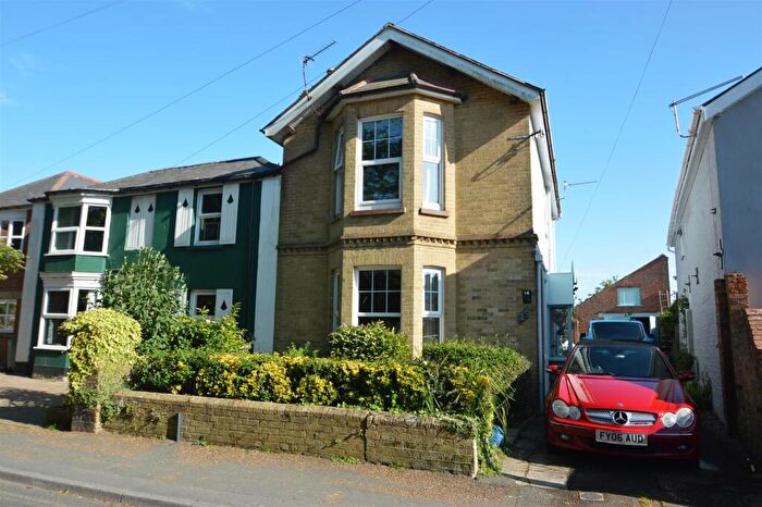 2 Bedroom Semi-Detached House For Sale In Haylands, Ryde, PO33