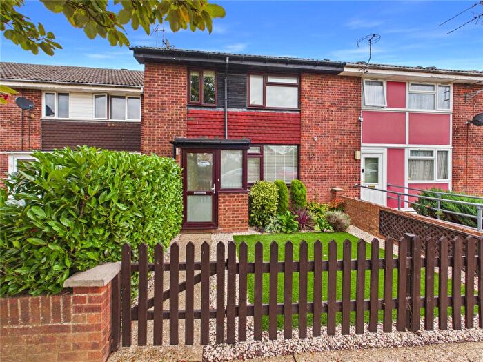 3 Bedroom End Of Terrace House For Sale In Allectus Way, Witham, Essex, CM8