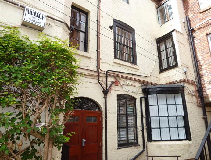 2 Bedroom Flat To Rent In Load Street, Bewdley, Worcestershire, DY12