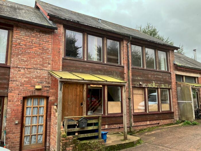 3 Bedroom Semi-Detached House To Rent In Washfield, Tiverton, Tiverton, EX16