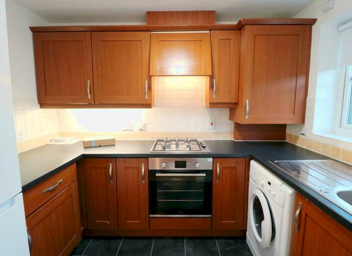 2 Bedroom Apartment To Rent In Little Field, Oxford, OX4