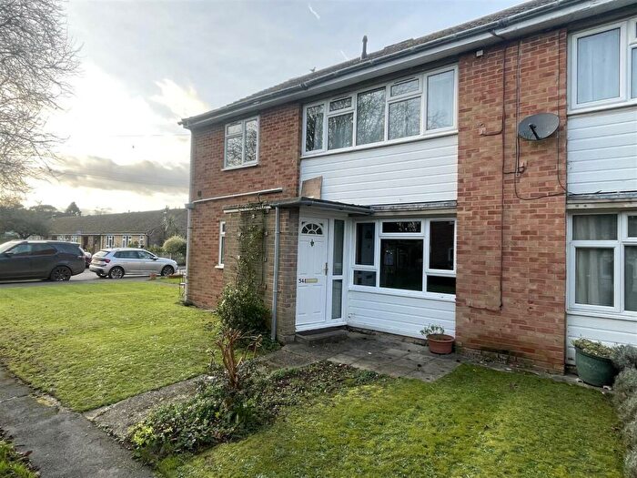 2 Bedroom Maisonette To Rent In Lea Road, Sonning Common, Reading, RG4