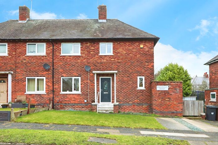 3 Bedroom Semi-Detached House For Sale In Ballifield Road, Handsworth, Sheffield, S13
