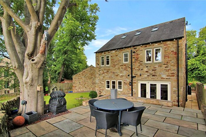 4 Bedroom Detached House For Sale In Longfield Place, Steeton, BD20