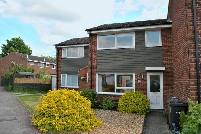 3 Bedroom Property To Rent In Tennyson Close, Royston SG8