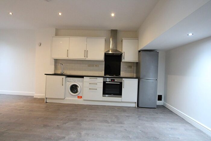 1 Bedroom Flat To Rent In Astoria Walk, Brixton, SW9