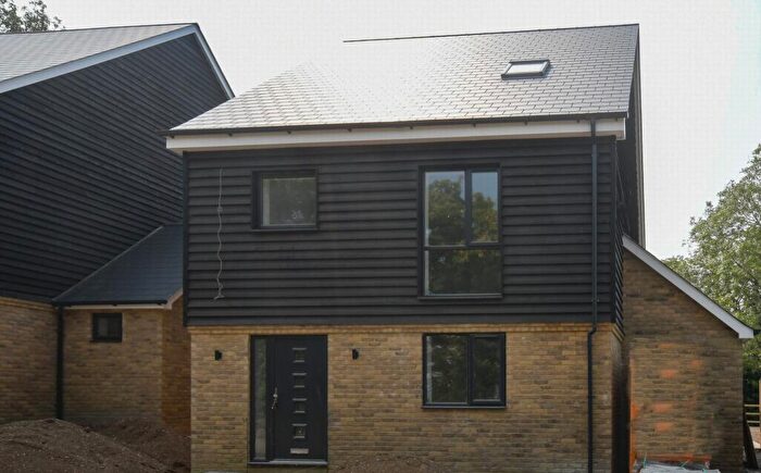 4 Bedroom Detached House For Sale In Station Road, St. Margarets-At-Cliffe, CT15