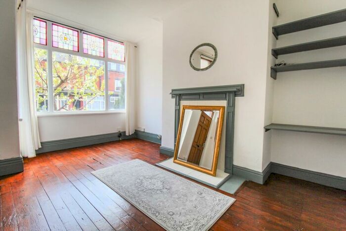 2 Bedroom Terraced House To Rent In Elsham Terrace, Burley, LS4