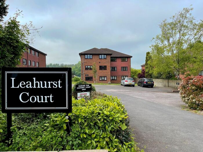 2 Bedroom Flat To Rent In London Road, River, CT16