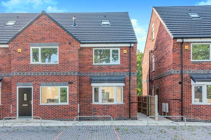 3 Bedroom Semi-Detached House To Rent In Marlborough Road, Askern, Doncaster, South Yorkshire, DN6