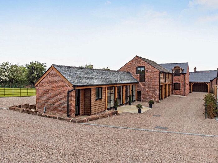 4 Bedroom Detached House For Sale In The Granary, Knockin, Oswestry, Shropshire, SY10