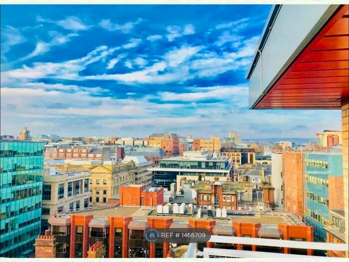 3 Bedroom Flat To Rent In Holm Street, Glasgow, G2