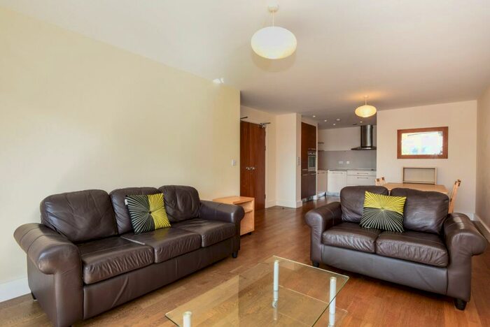 2 Bedroom Apartment To Rent In Capella House, Celestia, CF10