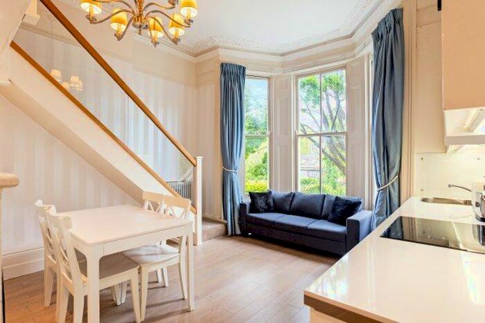 1 Bedroom Flat To Rent In Elsham Road, London, W14