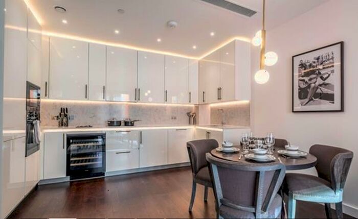3 Bedroom Flat To Rent In The Residence, Nine Elms, SW11