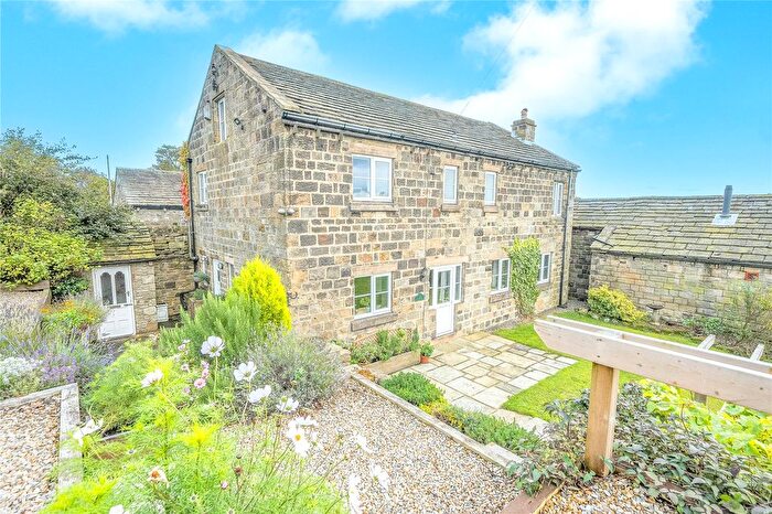 4 Bedroom Equestrian Property For Sale In Oak House, Hopewell Farm, Carlton Lane, Guiseley, Leeds, West Yorkshire, LS20