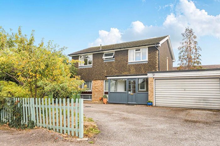 4 Bedroom Detached House For Sale In Walters Mead, Ashtead, KT21
