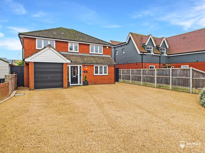 4 Bedroom Detached House For Sale In Clacton Road, Elmstead, Colchester, CO7