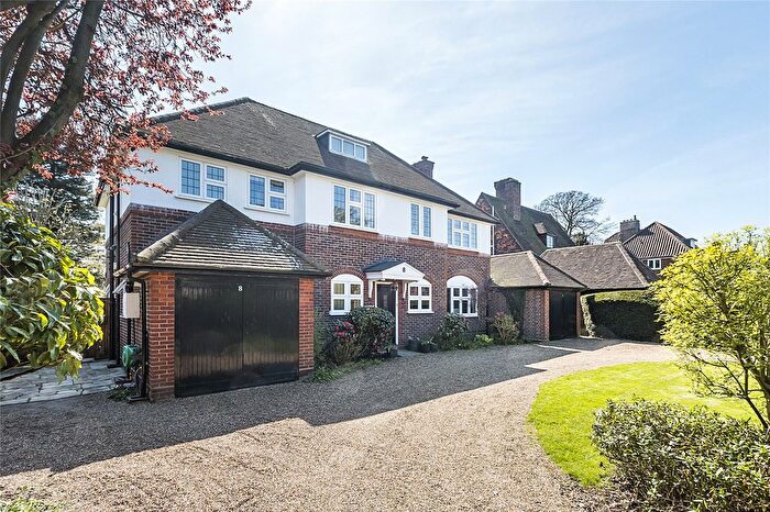 5 Bedroom Detached House To Rent In Milbourne Lane, Esher, Surrey, KT10